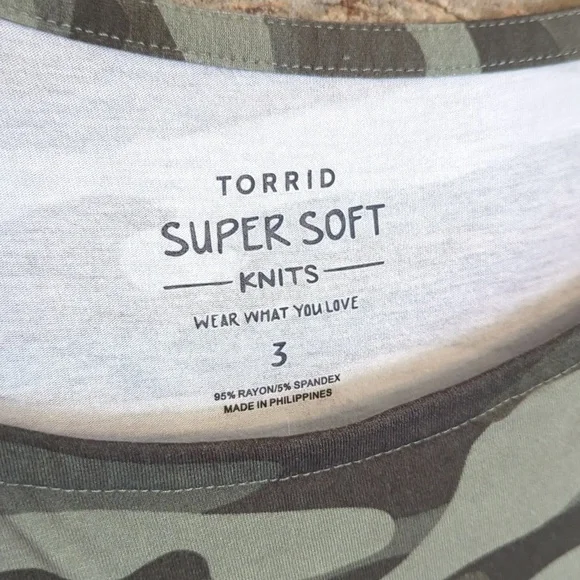 torrid Favorite Tunic Off-Shoulder Super Soft Short Sleeve Tunic Tee - Picture 6 of 13